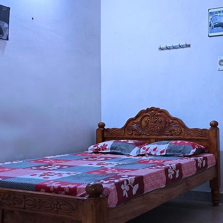 Guru Krupa Home Stay Tiruvannāmalai Εξωτερικό φωτογραφία